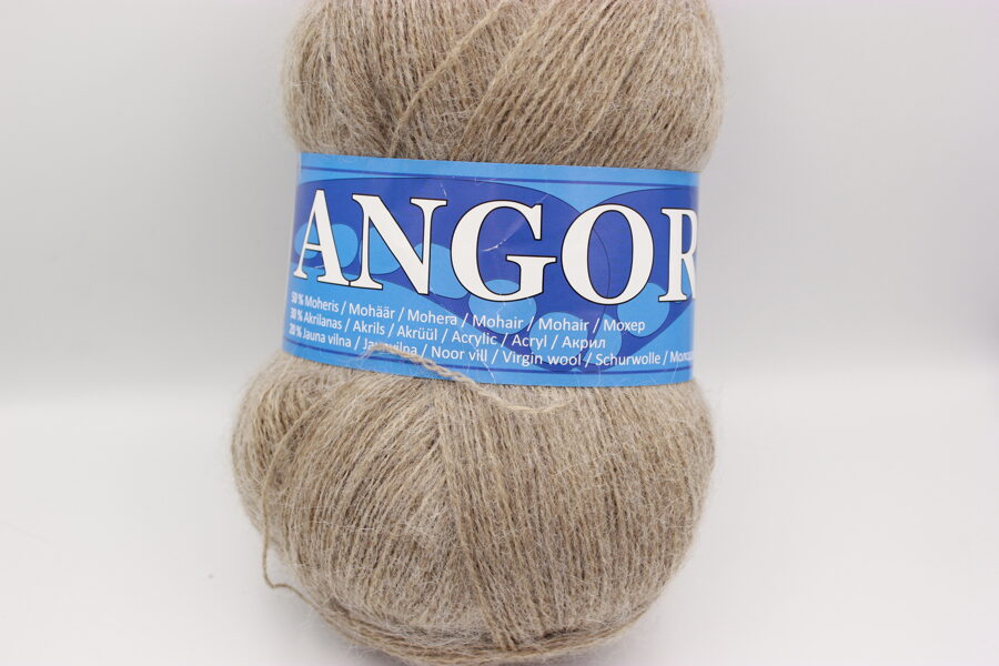 Angora 2 882